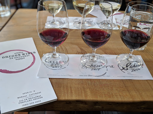 Wine Bar «Oregon Wines On Broadway», reviews and photos, 515 SW Broadway, Portland, OR 97205, USA