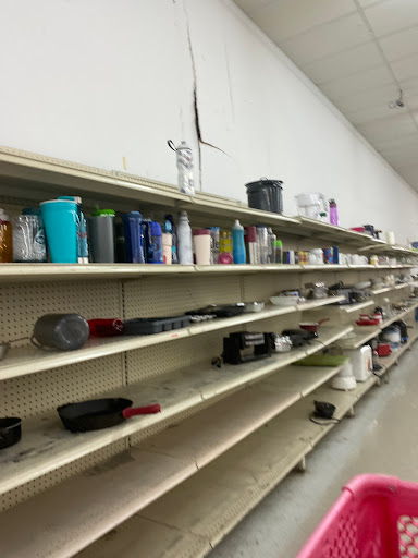 Thrift Store «Park Avenue Thrift», reviews and photos, 5520 Bells Ferry Rd, Acworth, GA 30102, USA