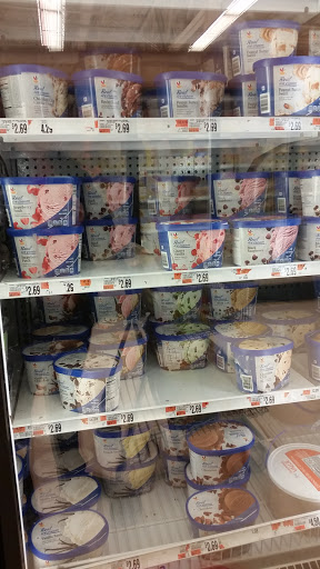 Grocery Store «Giant Food Stores», reviews and photos, 2174 W Union Blvd, Bethlehem, PA 18036, USA