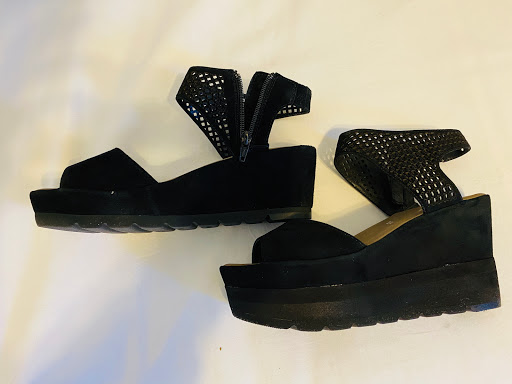 Shoe Store «Apollo Comfort Shoes & Shoe Repair», reviews and photos, 42-34 Bell Blvd, Flushing, NY 11361, USA