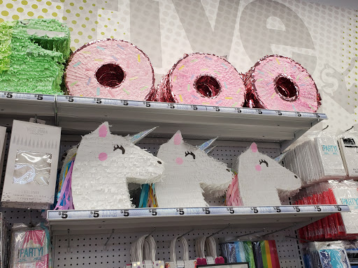 Variety Store «Five Below», reviews and photos, 6600 Spring Stuebner Rd Suite 156, Spring, TX 77389, USA