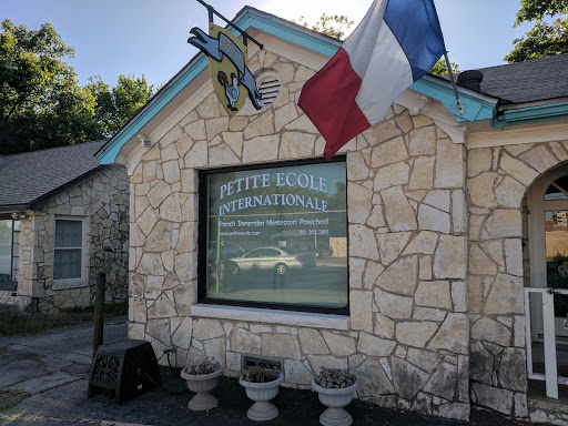 Petite École Internationale