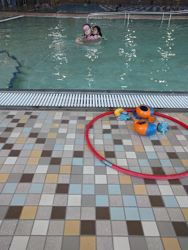 Recreation Center «Fountain View Recreation Center», reviews and photos, 910 N Gary Ave, Carol Stream, IL 60188, USA