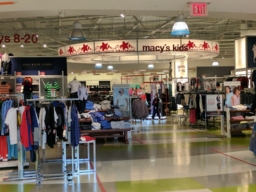 Stores to buy pajamas Orlando
