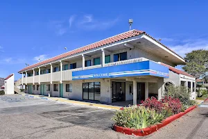 Motel 6 Kingman, AZ Route 66 East image