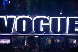 Le Vogue Club image