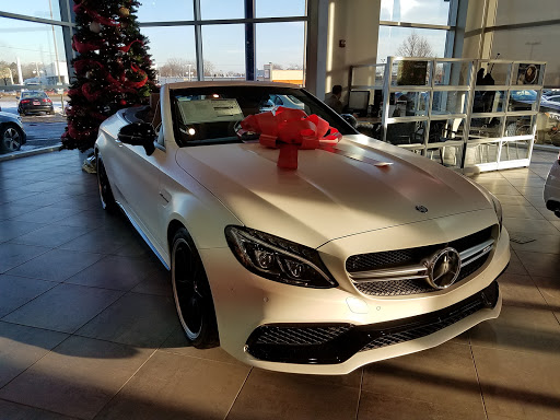Mercedes Benz Dealer «Mercedes-Benz of Naperville», reviews and photos, 1569 Ogden Ave, Naperville, IL 60540, USA