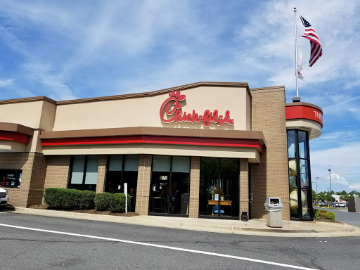 Fast Food Restaurant «Chick-fil-A», reviews and photos, 4412 Chantilly Pl, Chantilly, VA 20151, USA