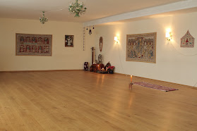 Kalasri - Schule für Indischen Tanz und Yoga
