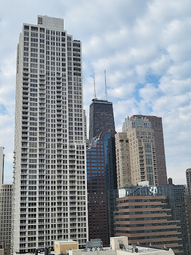 Shopping Mall «The Shops at North Bridge», reviews and photos, 520 N Michigan Ave, Chicago, IL 60611, USA