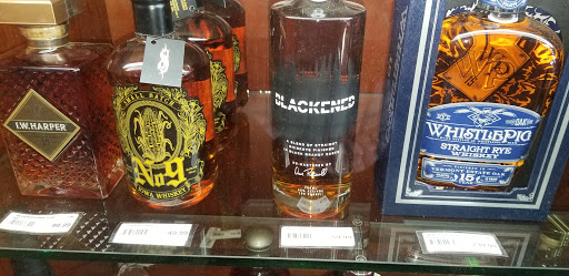 Liquor Store «Towne Spirits and Fine Wines», reviews and photos, 14126 Bergen Blvd, Noblesville, IN 46060, USA