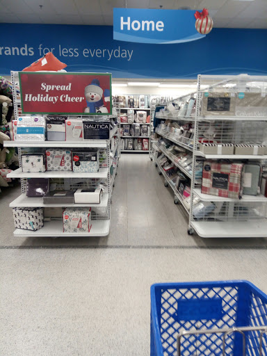 Clothing Store «Ross Dress for Less», reviews and photos, 2931 S 38th St, Tacoma, WA 98409, USA