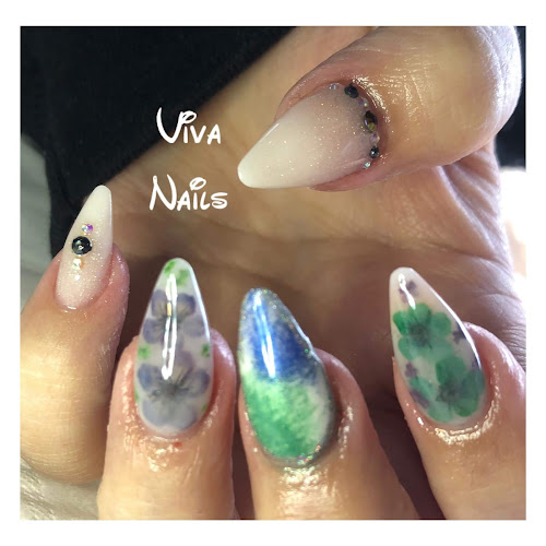 Viva Nails & Beauty - Beauty salon
