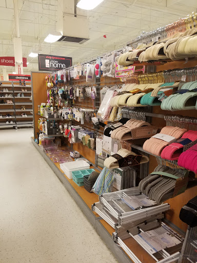 Department Store «T.J. Maxx», reviews and photos, 2150 N. Bellflower Blvd, Long Beach, CA 90815, USA