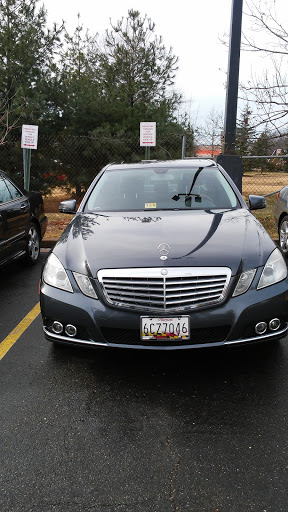Mercedes Benz Dealer «Mercedes-Benz of Alexandria», reviews and photos, 200 S Pickett St, Alexandria, VA 22304, USA
