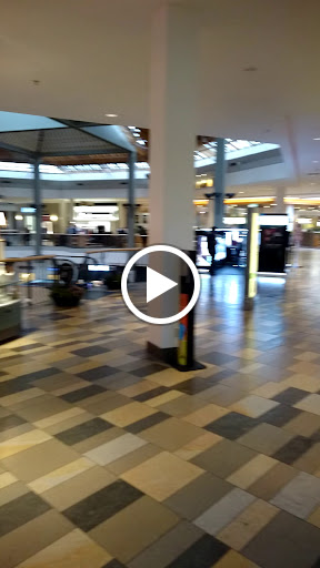 Shopping Mall «Beachwood Place», reviews and photos, 26300 Cedar Rd, Beachwood, OH 44122, USA