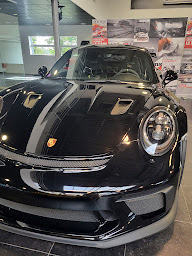 Photo n°2 de Centre Porsche Lille Groupe Sonauto à Villeneuve-d'Ascq ()