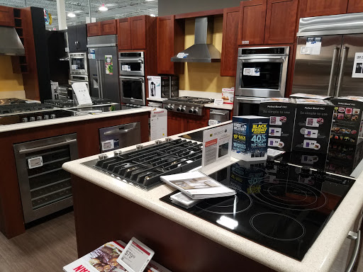 Electronics Store «Best Buy», reviews and photos, 1643 County Road B2 W, St Paul, MN 55113, USA