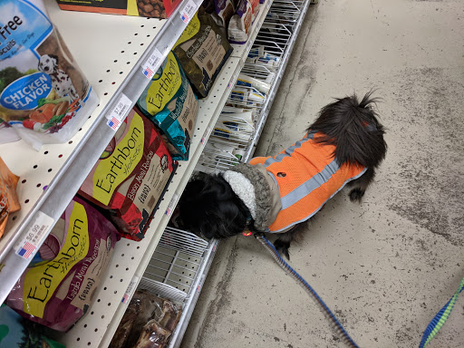 Pet Supply Store «Red Mill Pet Supplies», reviews and photos, 1111 W Chicago Blvd # 120, Tecumseh, MI 49286, USA
