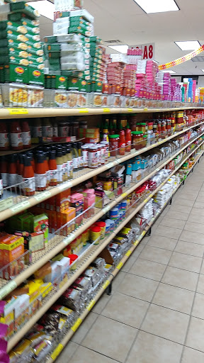 Grocery Store «Royal Indian Grocery», reviews and photos, 560 New Park Ave, West Hartford, CT 06110, USA