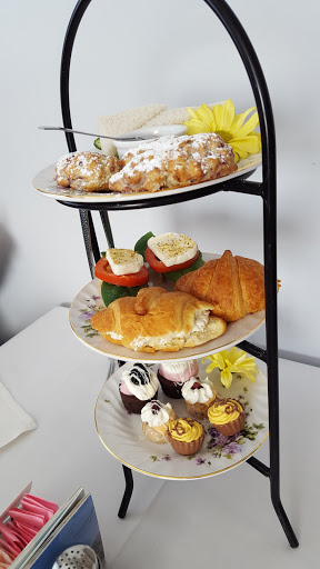 Gift Shop «Flowers In the Attic», reviews and photos, 7505 Saltsburg Rd, Pittsburgh, PA 15235, USA