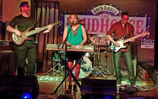 Live Music Bar «The Loudhouse Rock & Roll Bar», reviews and photos, 915 W Prince Rd, Tucson, AZ 85705, USA