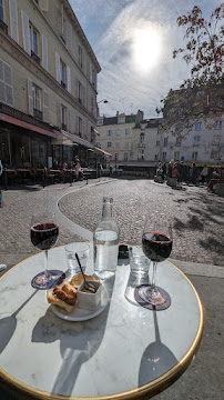 Plats et boissons du Restaurant Plaza con ambiente à Paris - n°2