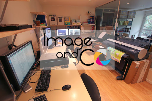 CE Service Image and Co