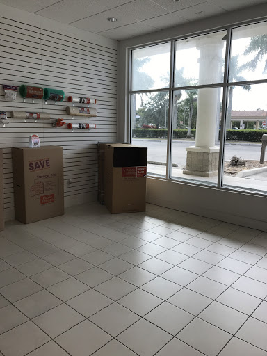 Self-Storage Facility «Public Storage», reviews and photos, 9495 Sheridan St, Hollywood, FL 33024, USA