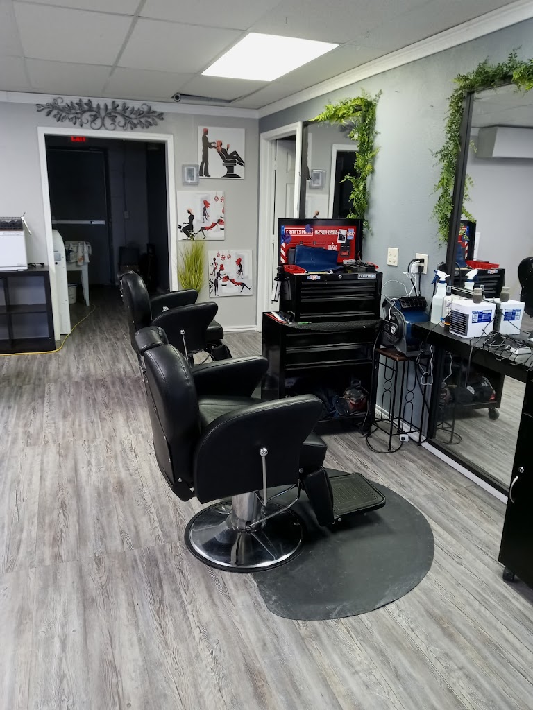 Lux 21 Beauty & Barber Salon 78148