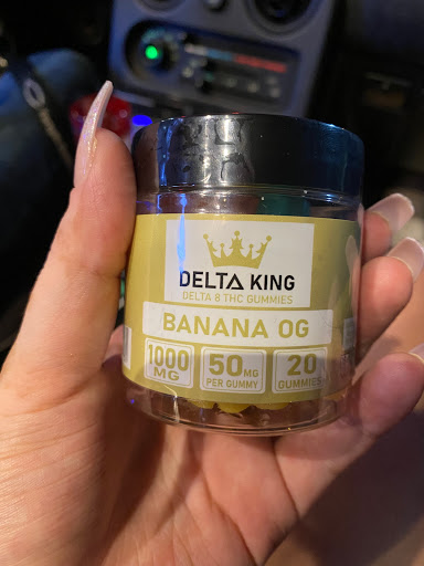 Tobacco Shop «Bear Smoke Smokeshop», reviews and photos, 4295 Browns Bridge Rd B, Cumming, GA 30041, USA