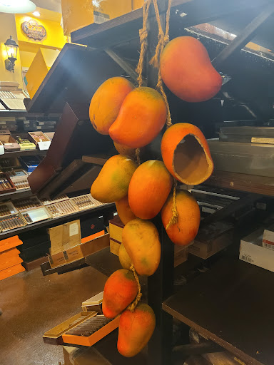 Cigar Shop «Corona Cigar Company & Montecristo Lounge», reviews and photos, 1130 Townpark Ave, Lake Mary, FL 32746, USA