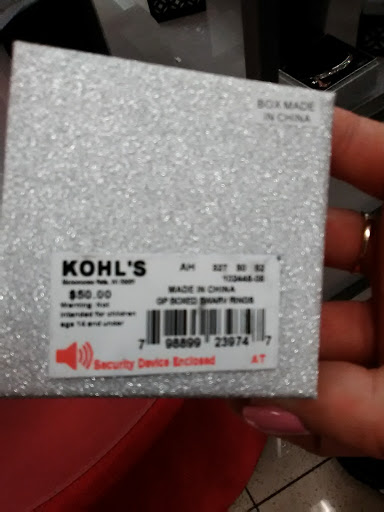 Shopping Mall «The Vineyard Shopping Center», reviews and photos, 782 W Kettleman Ln, Lodi, CA 95240, USA