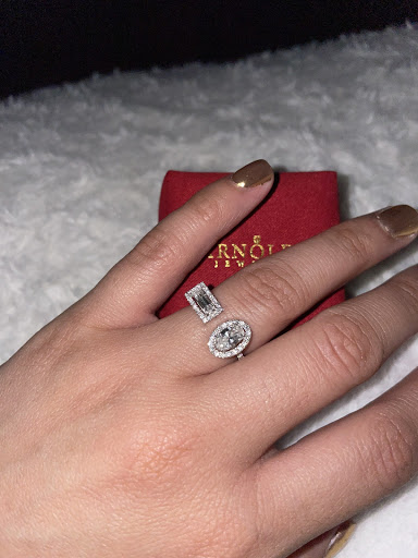 Jewelry Store «Arnold Jewelers», reviews and photos, 12293 Seminole Blvd, Largo, FL 33778, USA