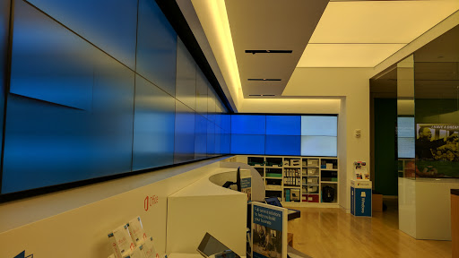 Computer Store «Microsoft Store - Natick Mall», reviews and photos, 1245 Worcester St #3072, Natick, MA 01760, USA