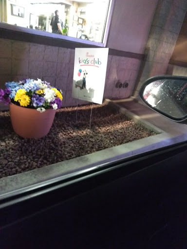 Fast Food Restaurant «Chick-fil-A», reviews and photos, 4585 N Oracle Rd, Tucson, AZ 85705, USA