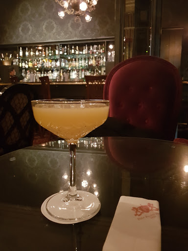 Orient Bar