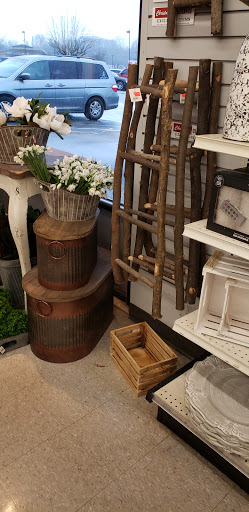 Craft Store «Ben Franklin Crafts and Frame Shop», reviews and photos, 19505 US-2, Monroe, WA 98272, USA