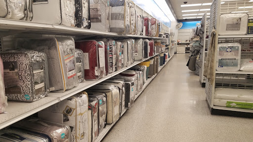 Clothing Store «Ross Dress for Less», reviews and photos, 2415 N Monroe St, Tallahassee, FL 32303, USA