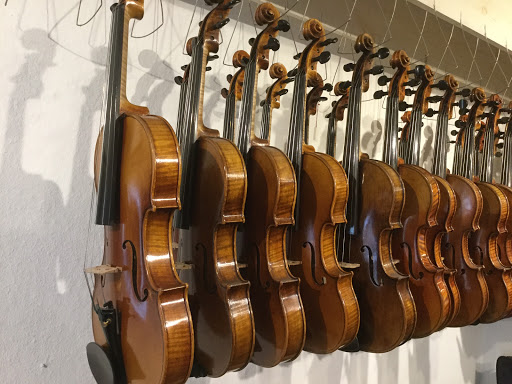 Max Strohmer Meisterwerkstatt für Geigen- und Gitarrenbau