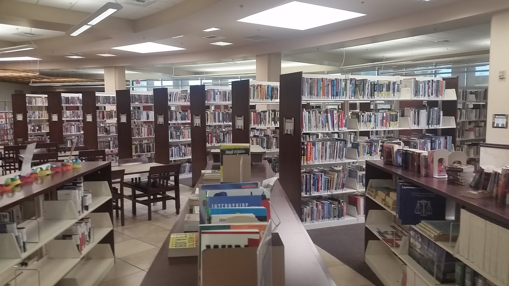 Aliante Library