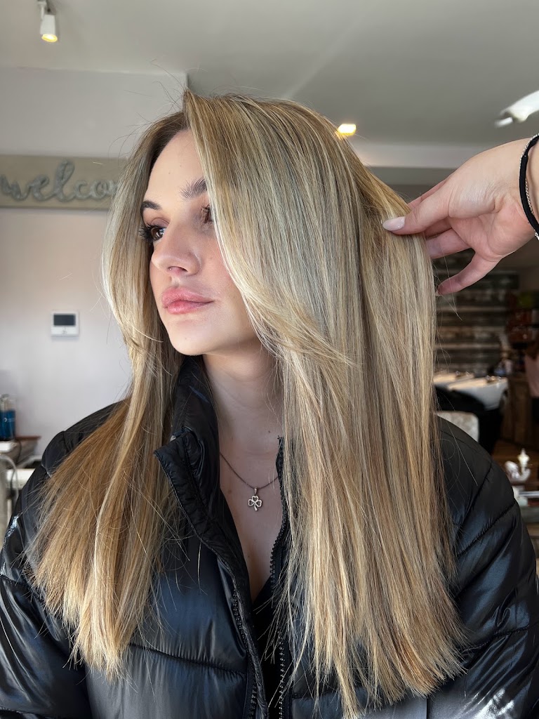 Salon m on hudson 10520