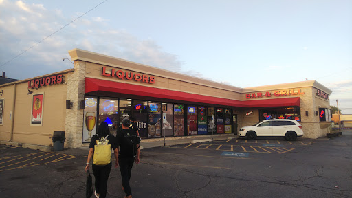 Wine Store «Lively Liquor Store», reviews and photos, 1170 E Higgins Rd, Elk Grove Village, IL 60007, USA