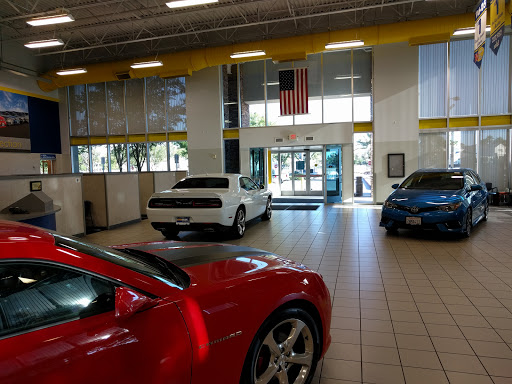 Used Car Dealer «CarMax», reviews and photos, 7180 N Palm Ave, Fresno, CA 93650, USA