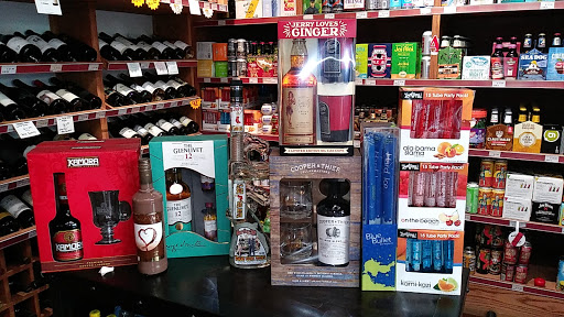 Liquor Store «Shyamrock Liquors», reviews and photos, 2926 Nashville Rd, Bowling Green, KY 42101, USA