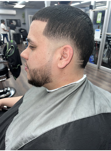 Barber Shop «Los Compadres Barber Shop», reviews and photos, 314 Moody St, Waltham, MA 02452, USA