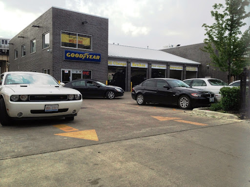 Tire Shop «Goodyear Tire Plus», reviews and photos, 1806 S Wabash Ave, Chicago, IL 60616, USA