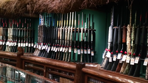 Sporting Goods Store «Bass Pro Shops», reviews and photos, 1000 Bass Pro Dr NW, Altoona, IA 50009, USA