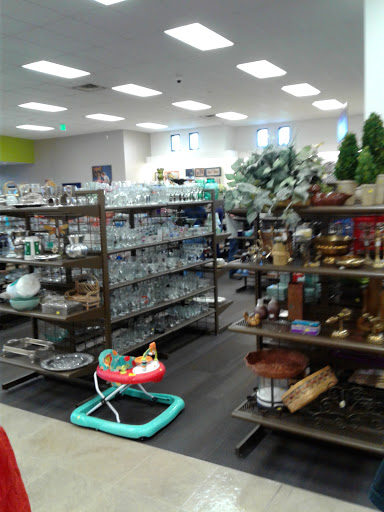 Thrift Store «Discover Goodwill Powers Retail Center», reviews and photos, 2655 Waynoka Pl, Colorado Springs, CO 80915, USA