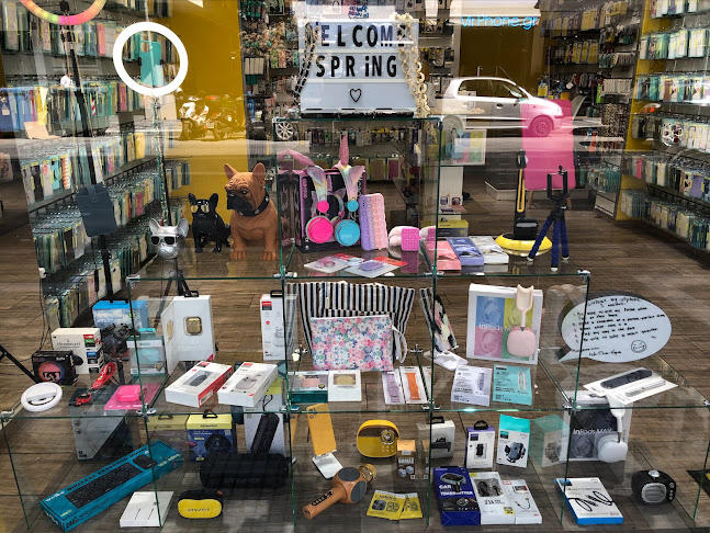 Βενιζέλου 33, Καβάλα 653 02